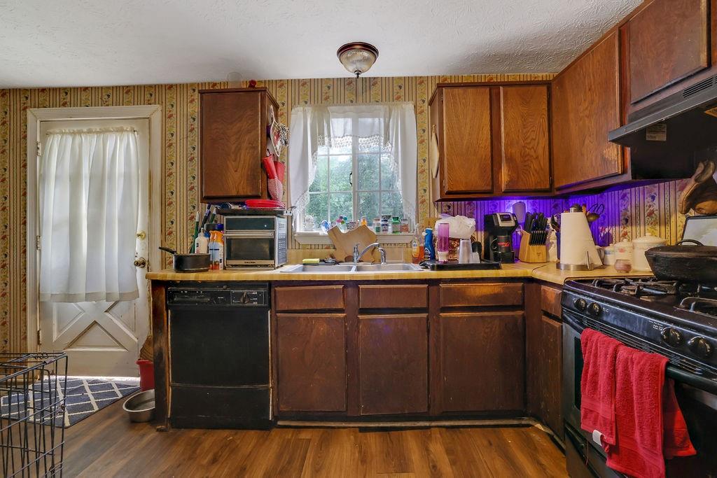 1377 Tucker Woods Drive