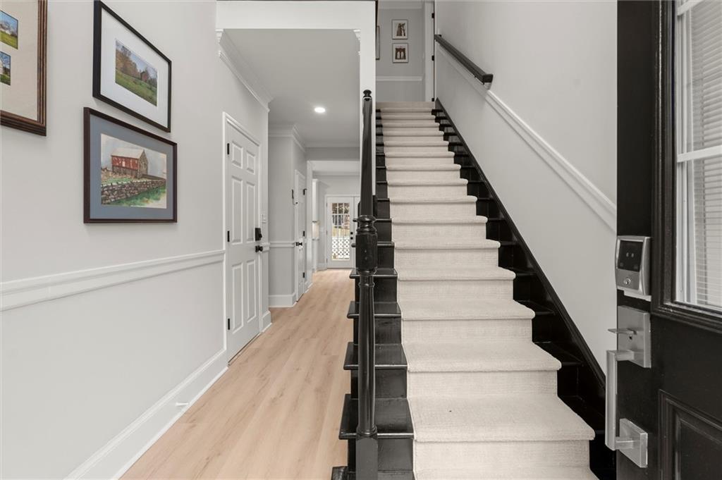 1201 Club Walk Drive NE