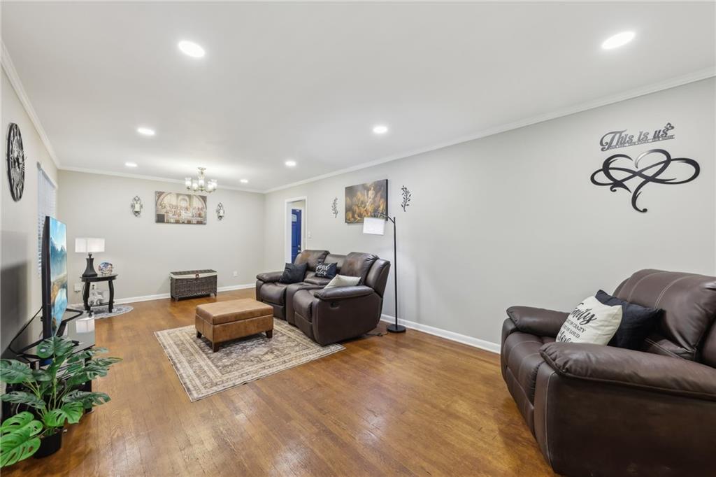 5222 Skyline Drive