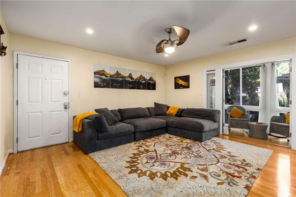1445 Monroe Drive NE 14B
