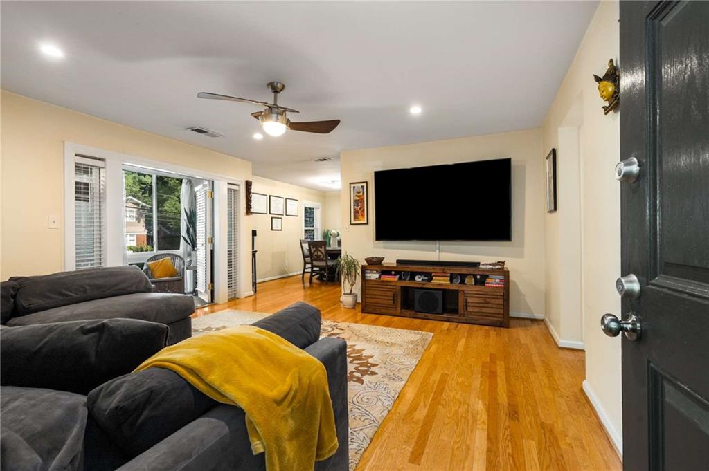 1445 Monroe Drive NE 14B