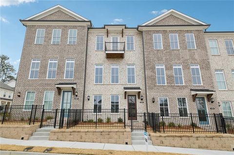 Townhouse For Sale - 1003 Crown Oak Street #43<br/> Johns Creek, GA 30022