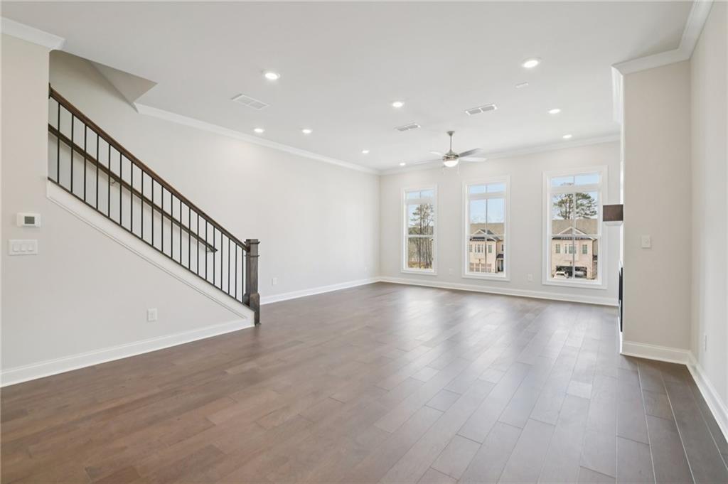 1003 Crown Oak Street 43