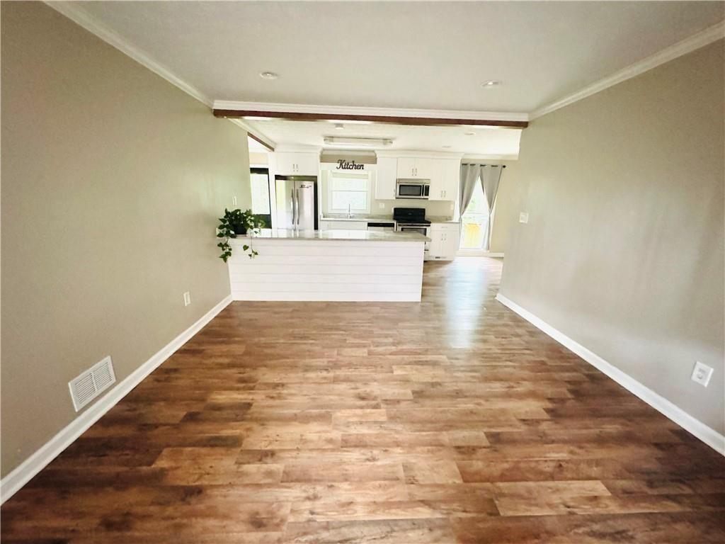105 Tall Tree Road