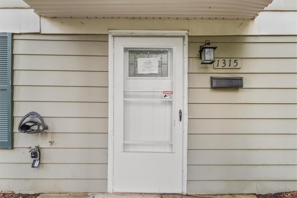1315 Old Coach Road SW