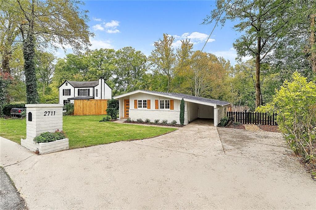 2771 Sherwood Road SE