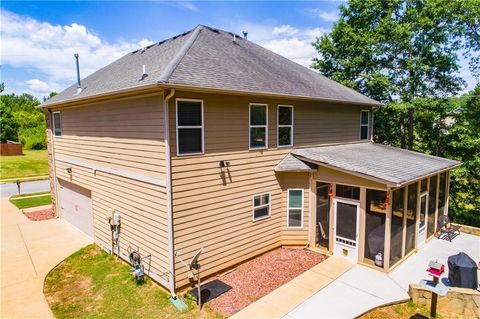 A home in Newnan