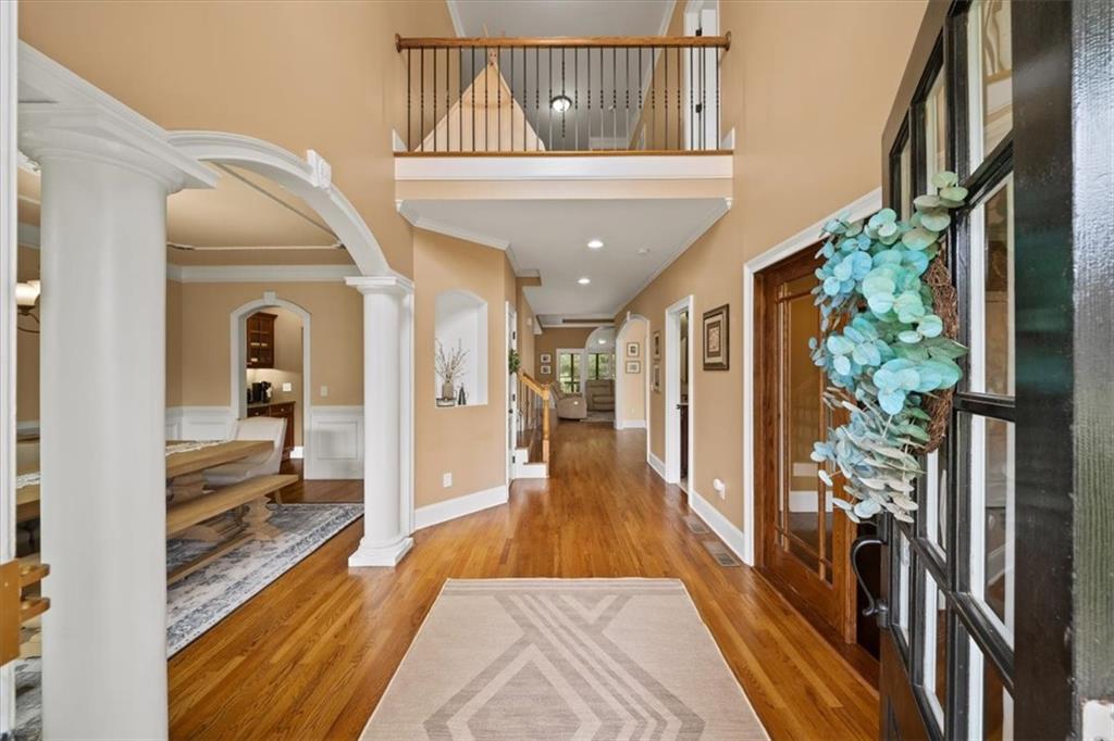 909 Landsdowne Cove