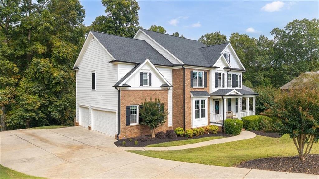 909 Landsdowne Cove
