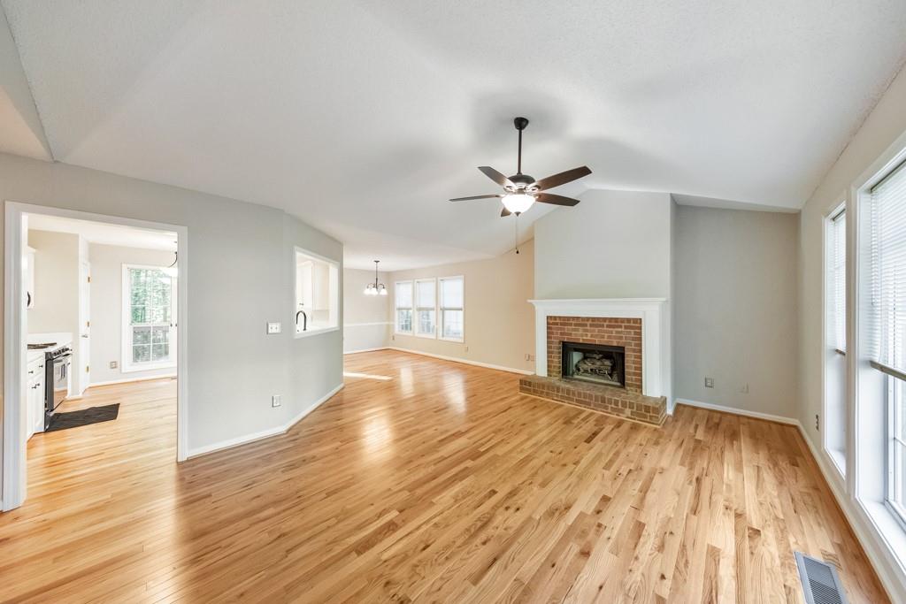 33 Boones Ridge Drive SE