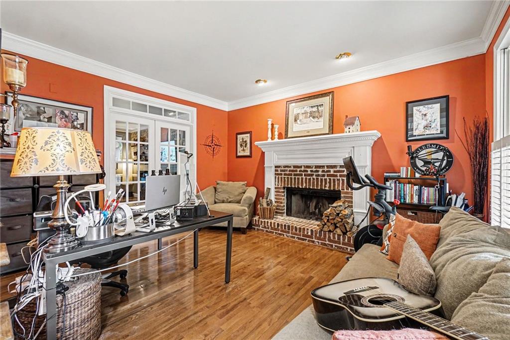 649 Goldenwood Court