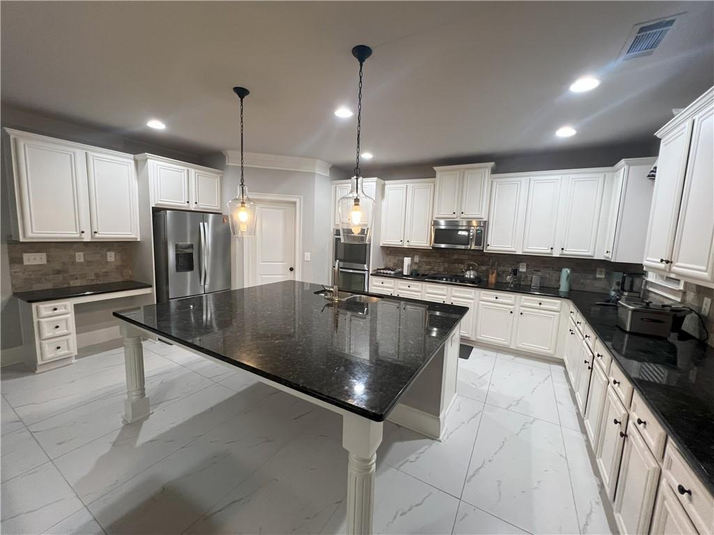 5290 Hidden Valley Lane