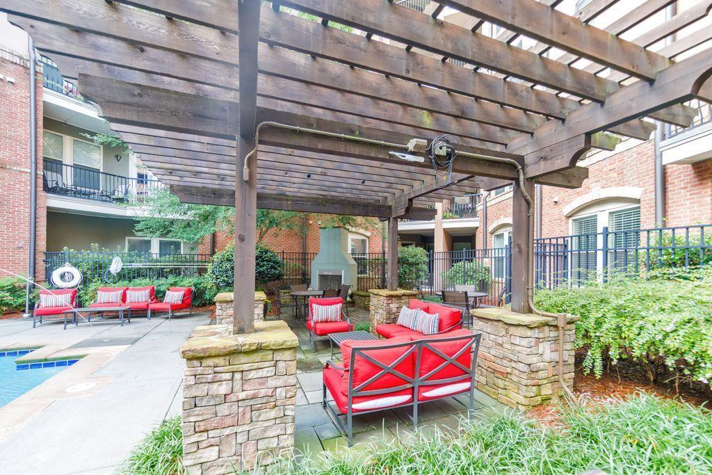 901 Abernathy Road 6020