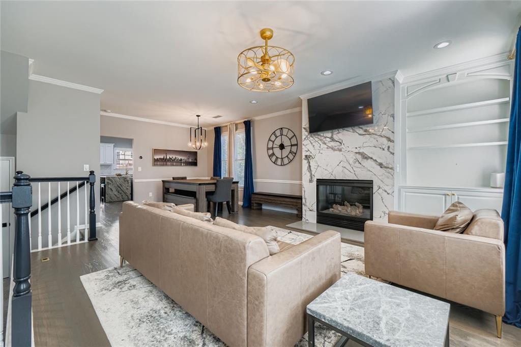 6414 Queens Court Trace 7