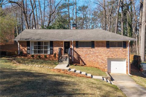 Photo of 1112 Franklin Circle NE, Atlanta, GA 30324 (MLS # 7708648)