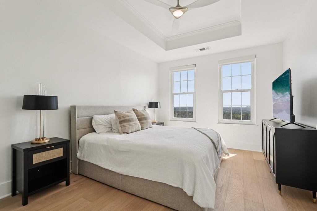 325 E Paces Ferry Road NE 1608