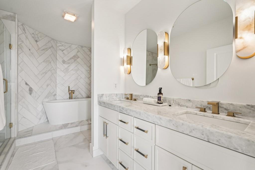 325 E Paces Ferry Road NE 1608