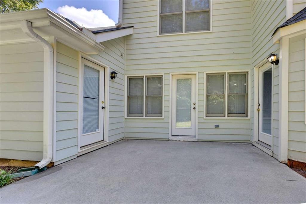 4860 Thornwood Drive