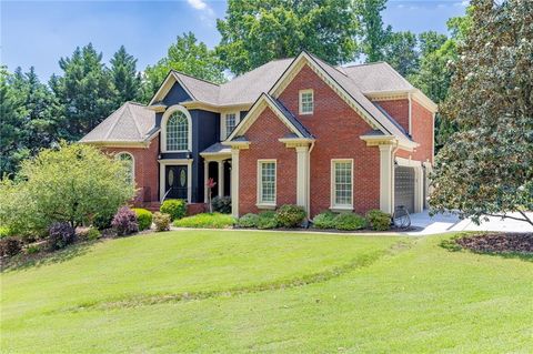 Homes For Sale - 665 Links View Drive<br/> Gwinnett County, Sugar Hill, GA 30518