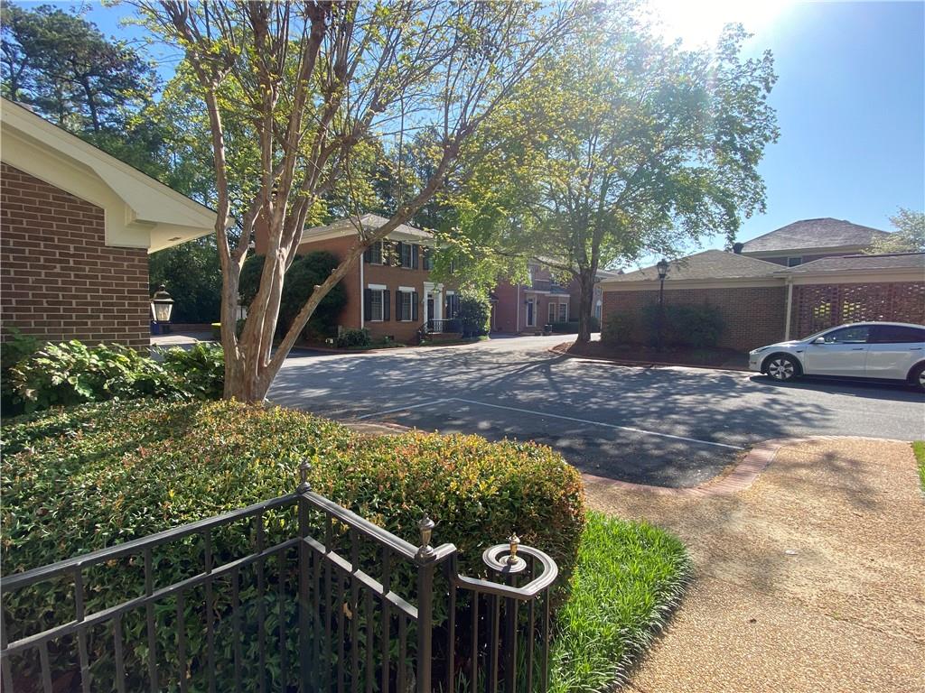 629 Pinetree Drive, Decatur, Georgia image 35
