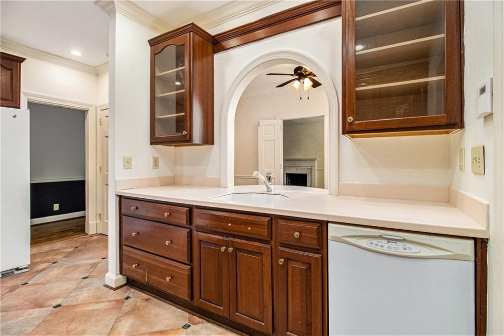 629 Pinetree Drive, Decatur, Georgia image 14