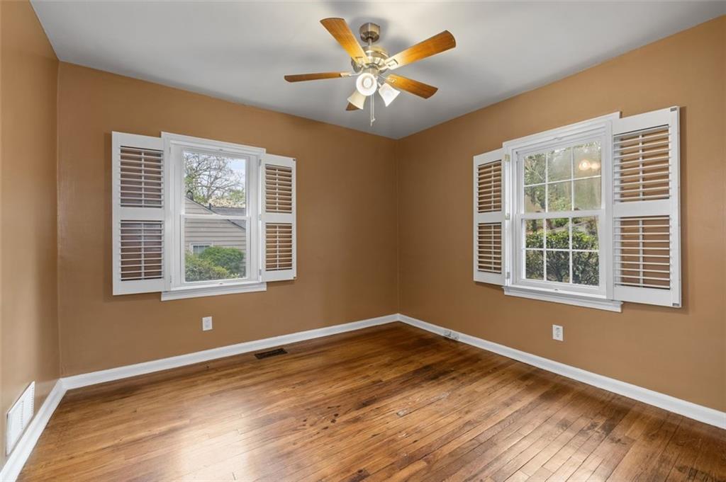 2597 Elsinore Street, East Point, Georgia image 24