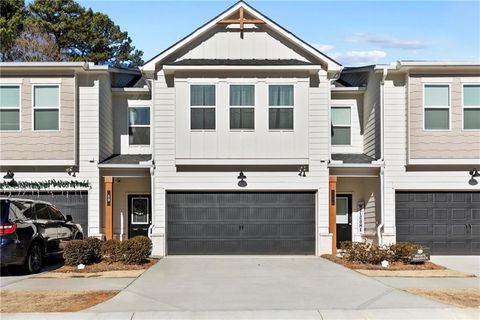 A home in Lilburn