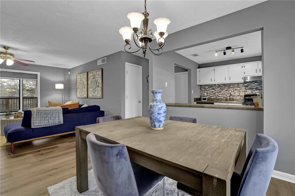 3906 Cedar Circle 3906