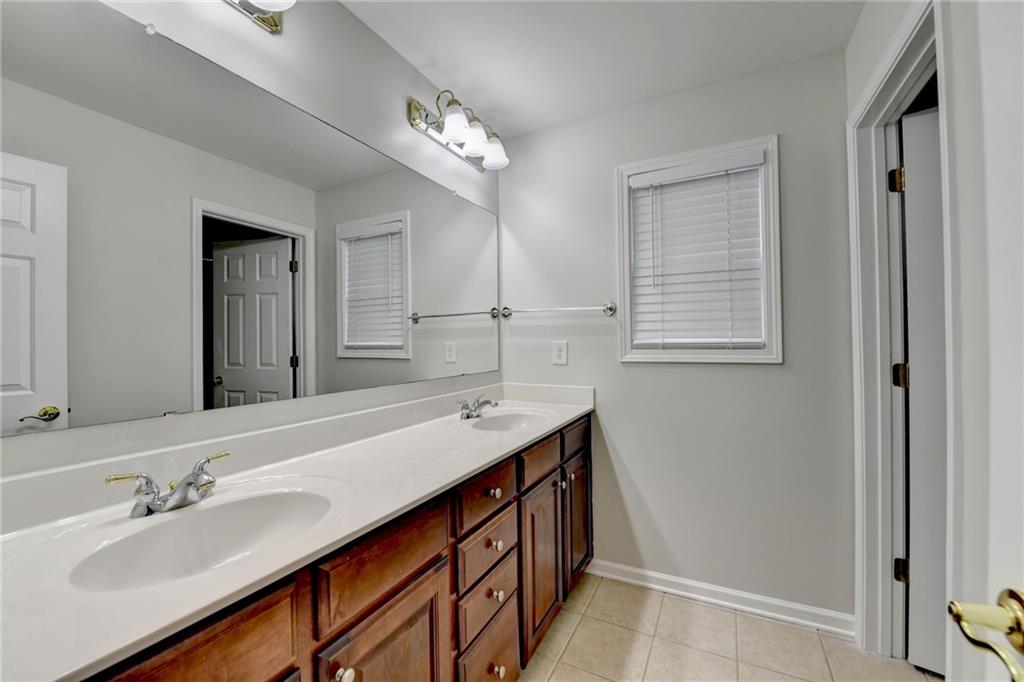 Villa Chase - Residential