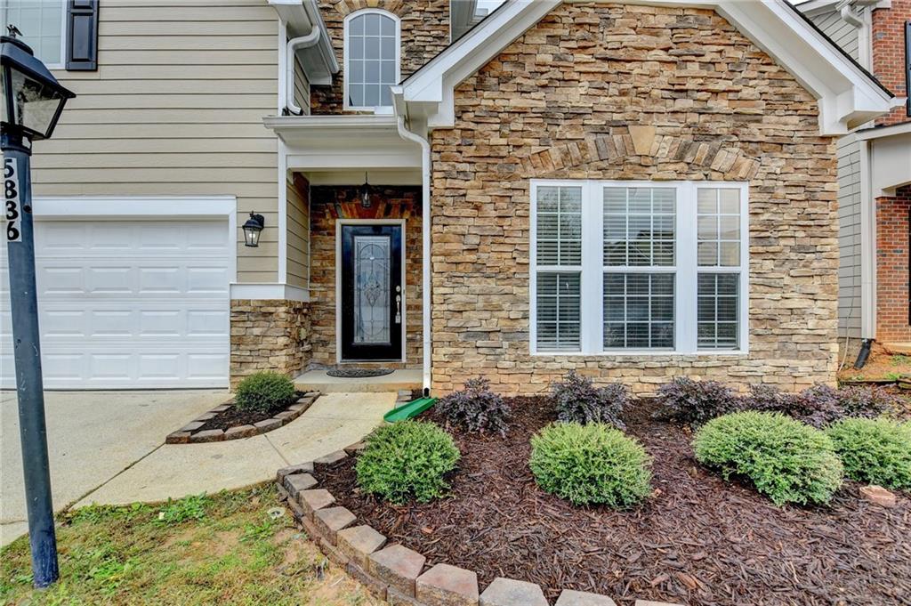 5836 Rue Villa Ln Dale