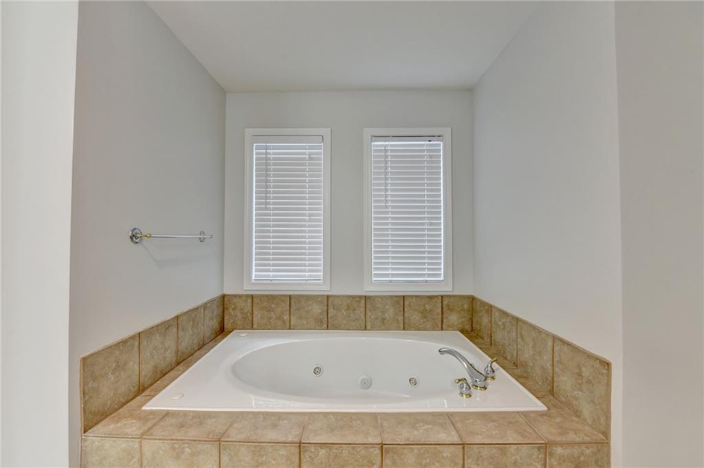 Villa Chase - Residential