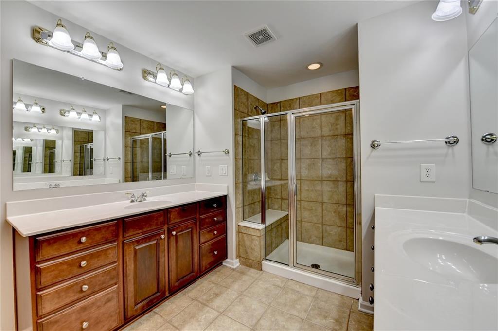 Villa Chase - Residential