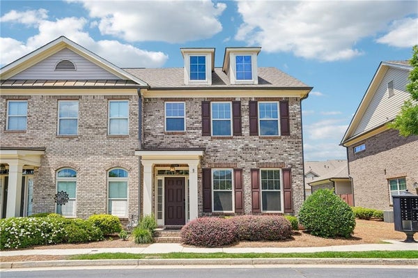 4199 BAVERTON DR, SUWANEE, GA 30024 - Image 80b033dd3316e5d0dcb2b790df3b2cd6/4073627407