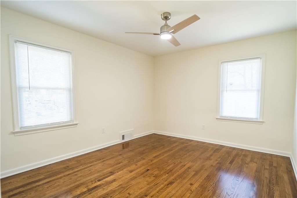 921 Byron Drive, Atlanta, Georgia image 17