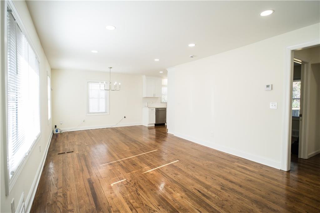 921 Byron Drive SW