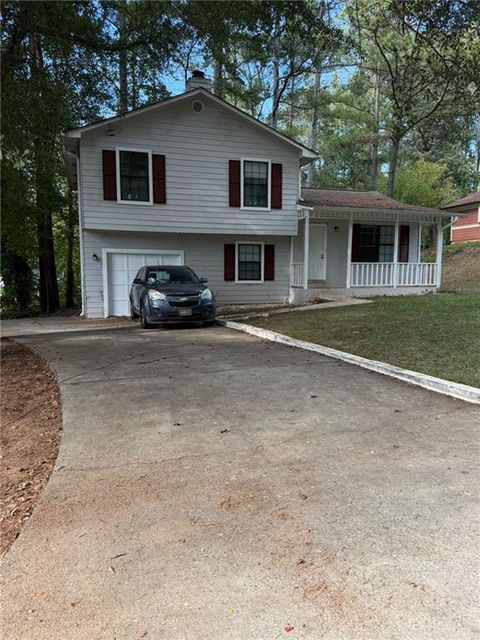 A home in Lilburn