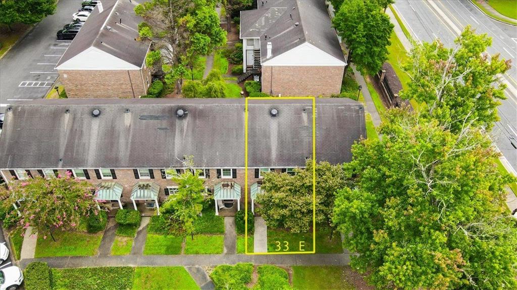 6700 ROSWELL Road 33E