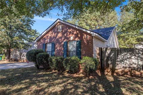 3383 Homeward Trail Ellenwood GA 30294