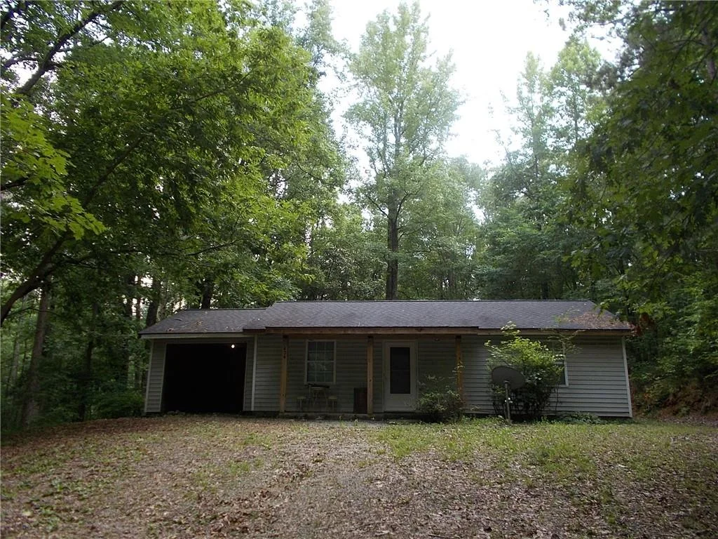434 Old Jones Road, Whitesburg, GA, 30185