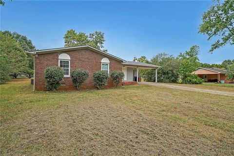 A home in Calhoun