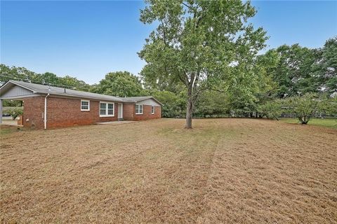 A home in Calhoun