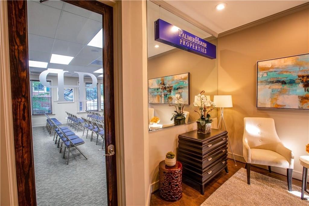 2911 Piedmont Road NE Upstairs/ Or Downstairs
