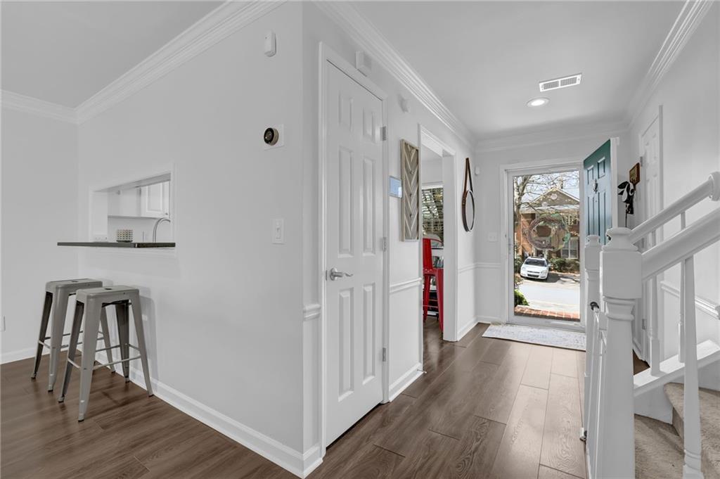 1923 Ivy Glen Drive, Smyrna, Georgia image 3