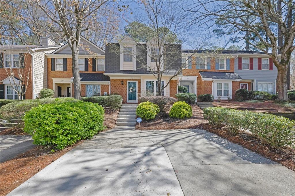 1923 Ivy Glen Drive, Smyrna, Georgia image 1