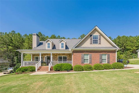 Homes For Sale - 85 Maple Leaf Drive<br/> Oxford, GA 30054