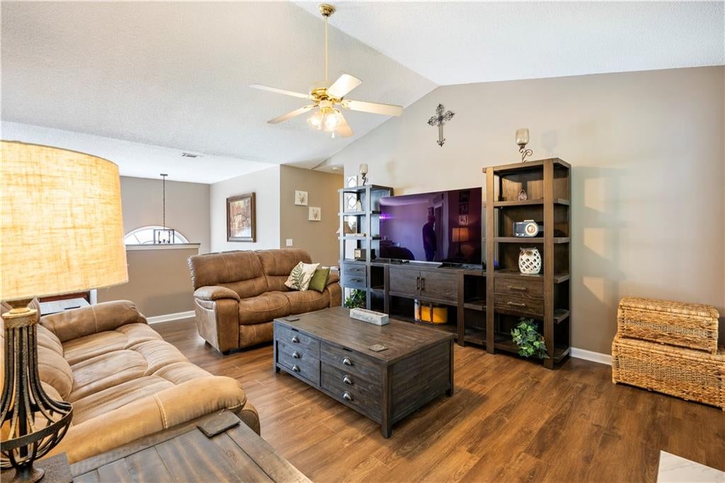 323 Natchez Circle