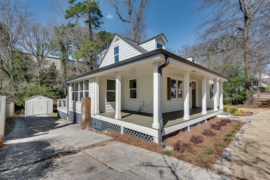1861 Dyer Circle, Atlanta, Georgia image 3
