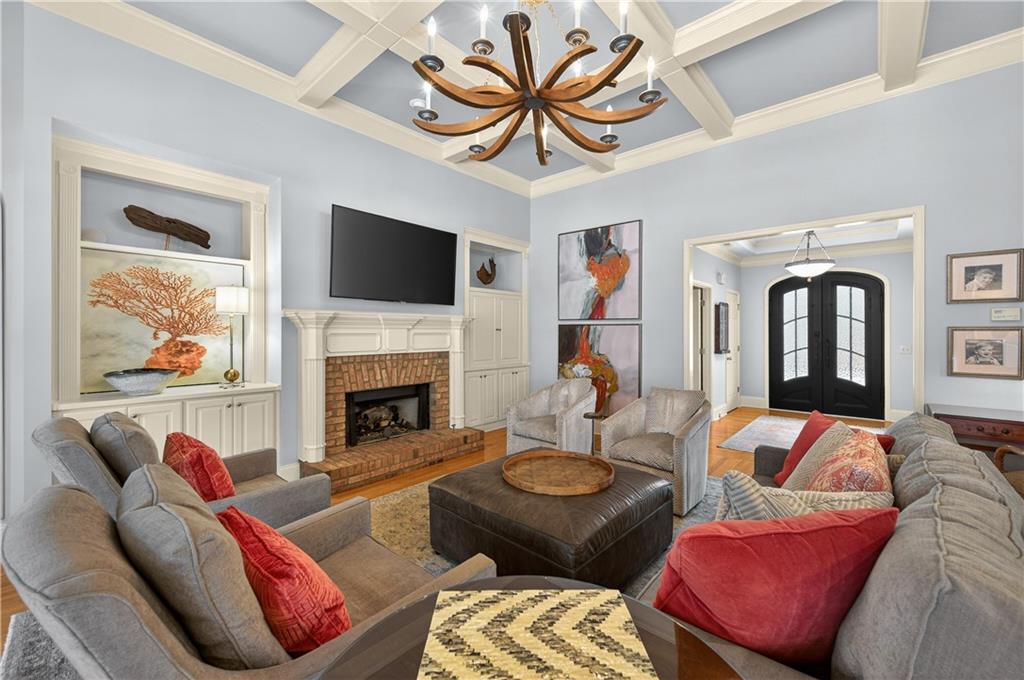 121 Laurel Ridge Drive