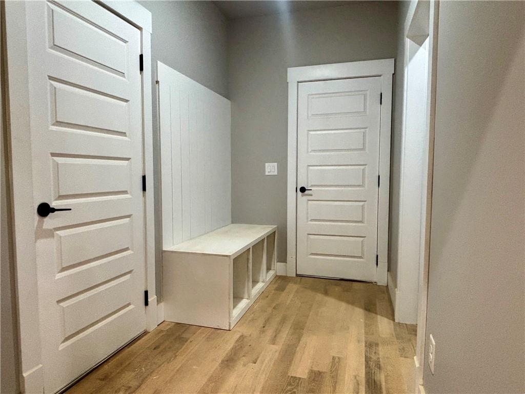 8660 Drake Drive, Lula, Georgia image 34