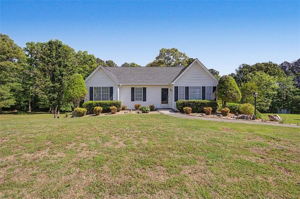 166 Hanover Circle SE